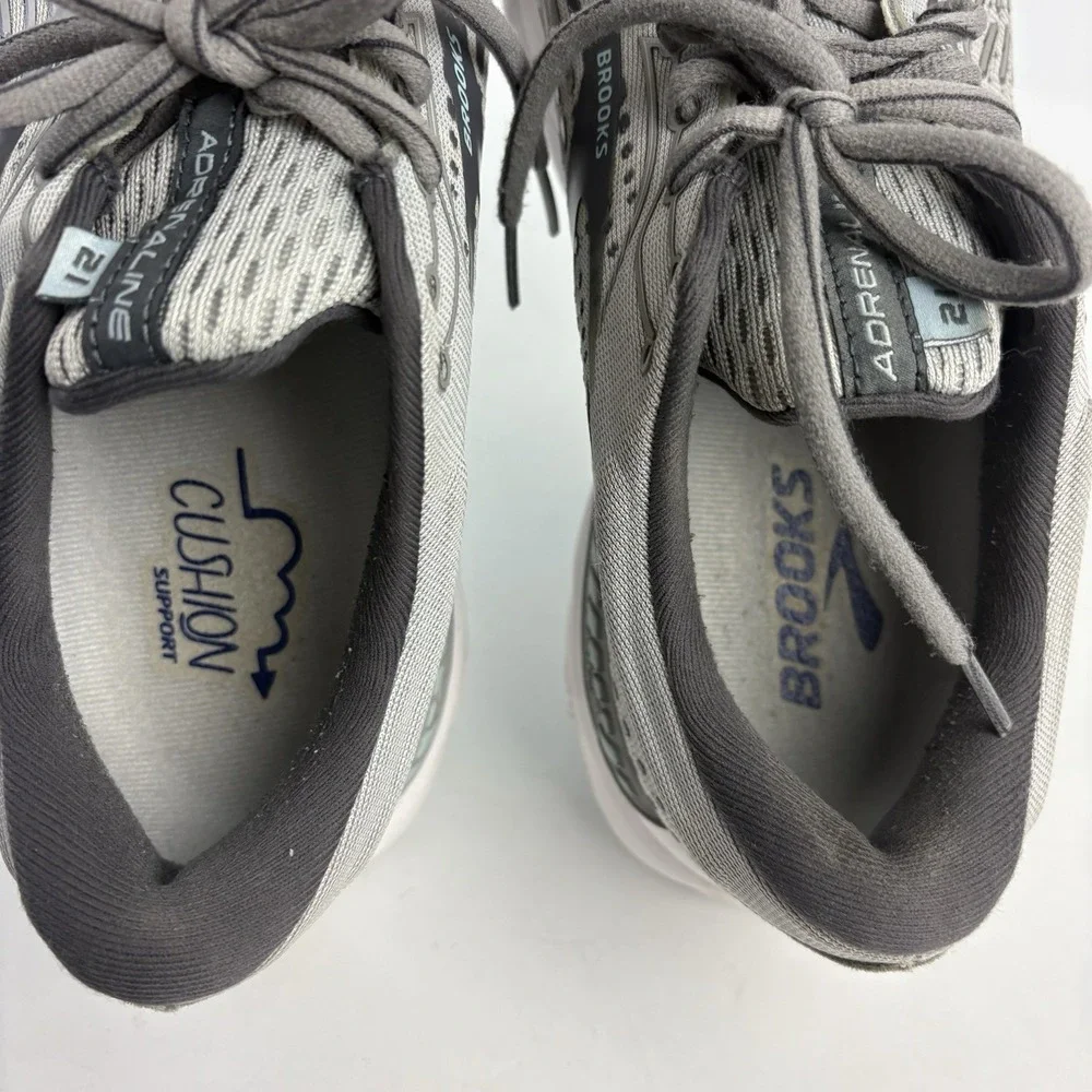 Brooks outsoles scruff